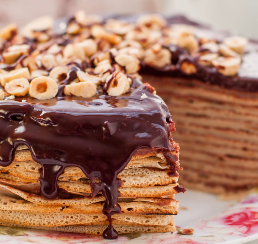 Gâteau de crêpes à la ganache au chocolat