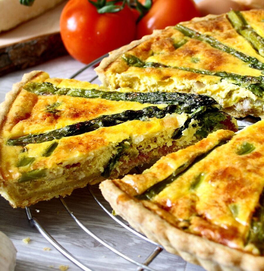 Une tarte aux asperges de saison