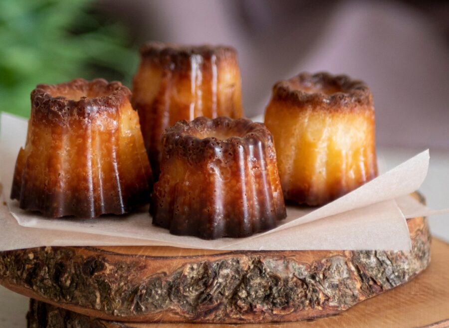 Mini canelés salés chorizo comté