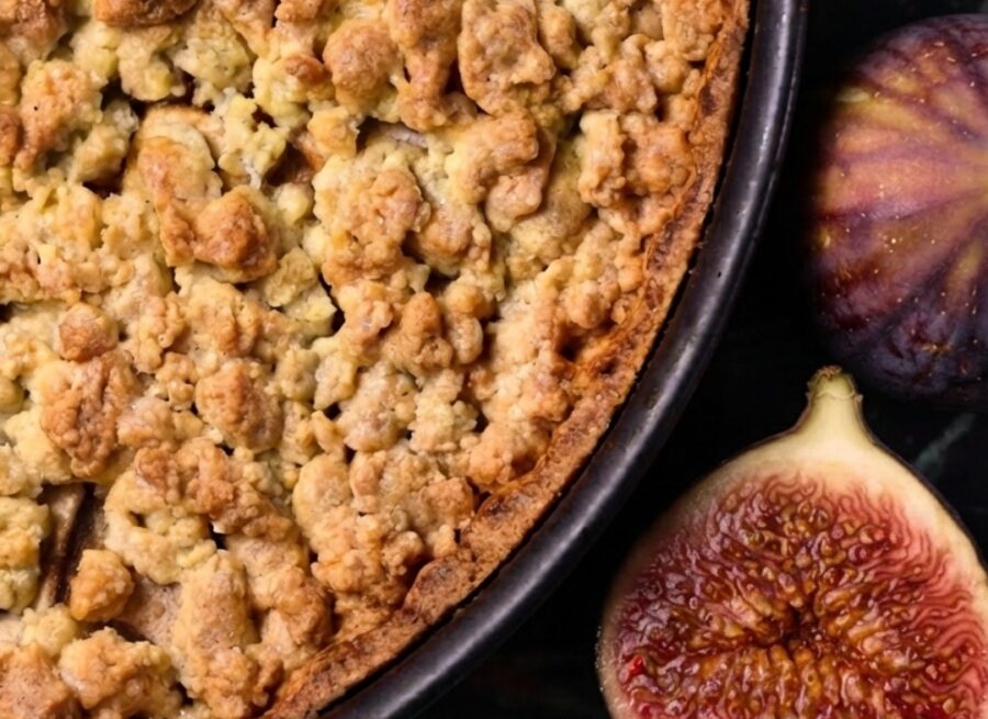 Crumble aux pommes & aux figues fraîches
